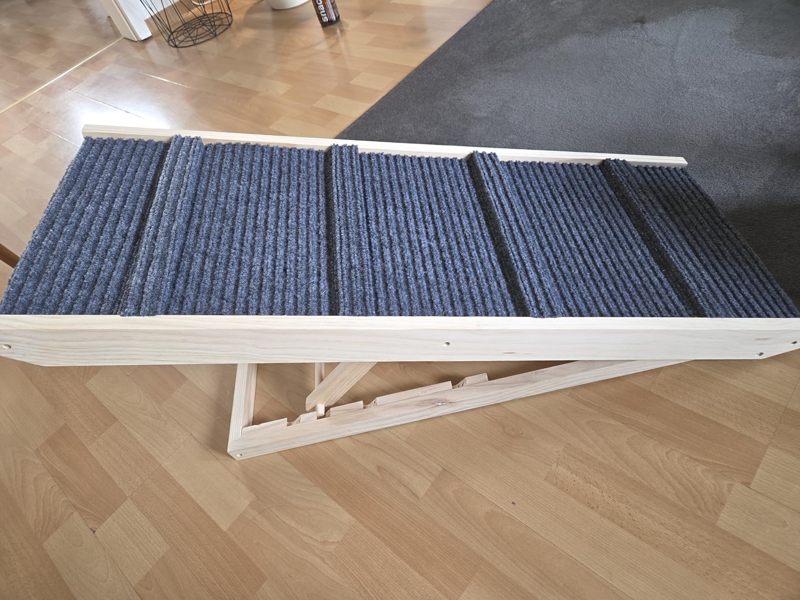 Praktisch fürs Sofa