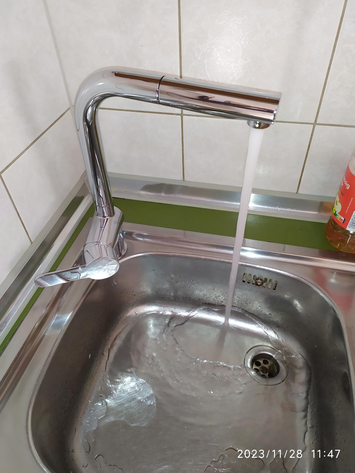 Passt super zu schwarzem Becken