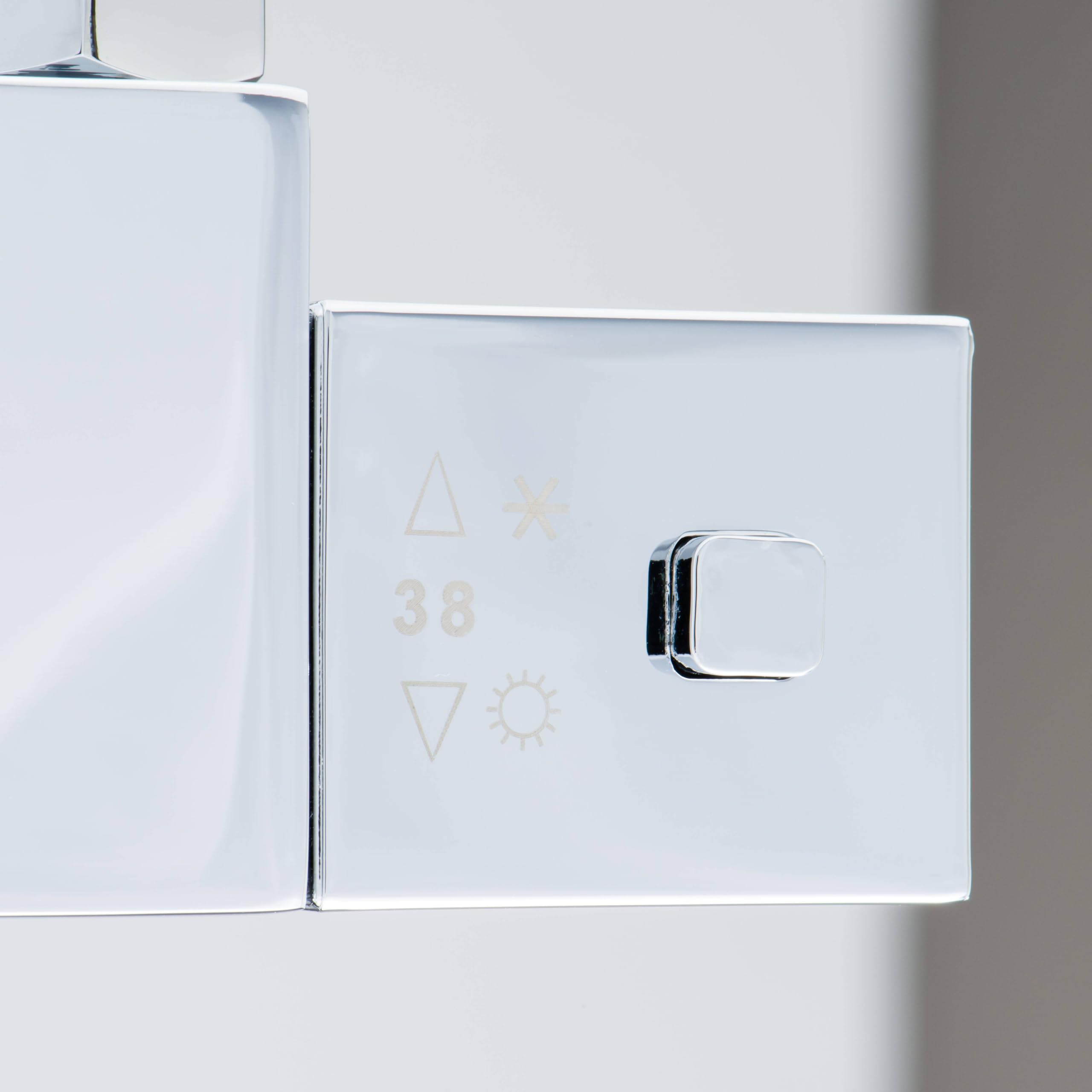 sch-tte-duscharmatur-19029-mit-thermostat-chrom image 4